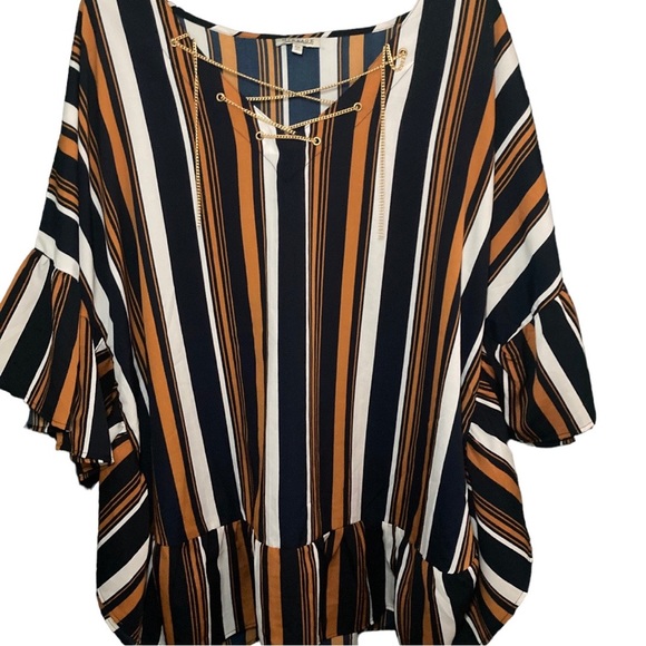 Striped Mileage Blouse With Chain Detail - Picture 2 of 5